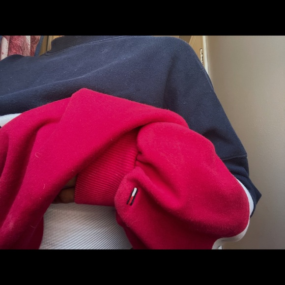 Timmy Hilfiger crew neck - Picture 2 of 2